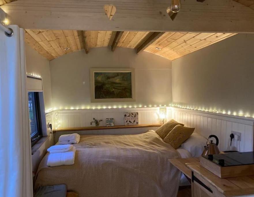 Graffham Aspen Leaves: The Perfect Farm Retreatヴィラ エクステリア 写真