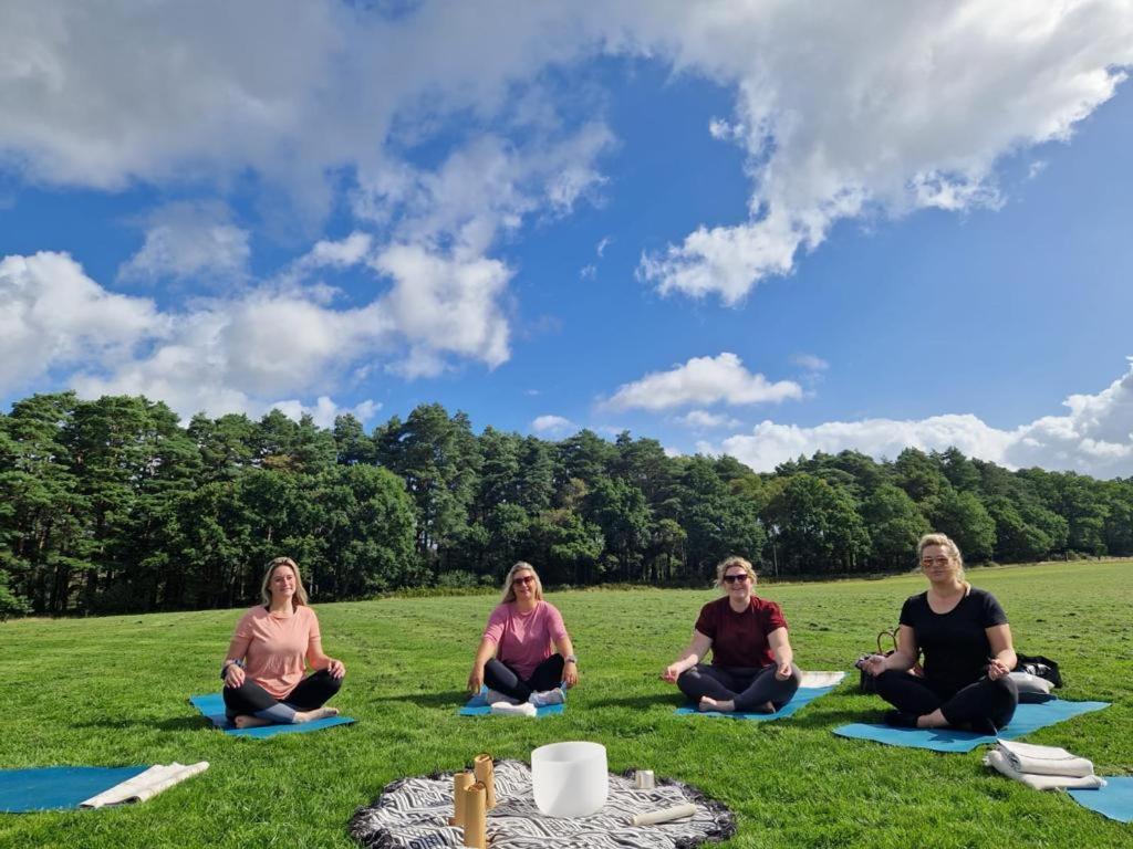 Graffham Aspen Leaves: The Perfect Farm Retreatヴィラ エクステリア 写真